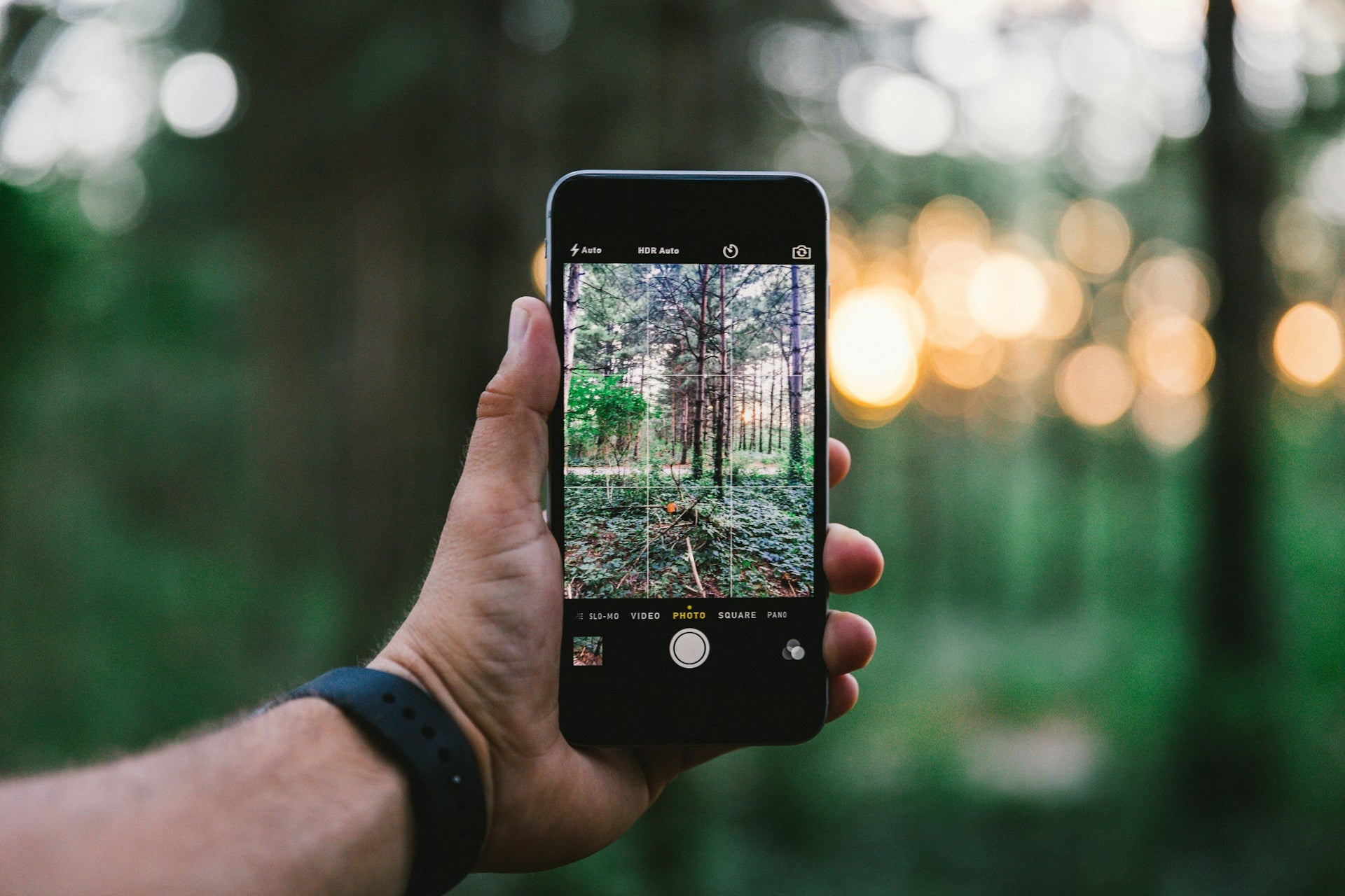 How to Get Grid on iphone Camera